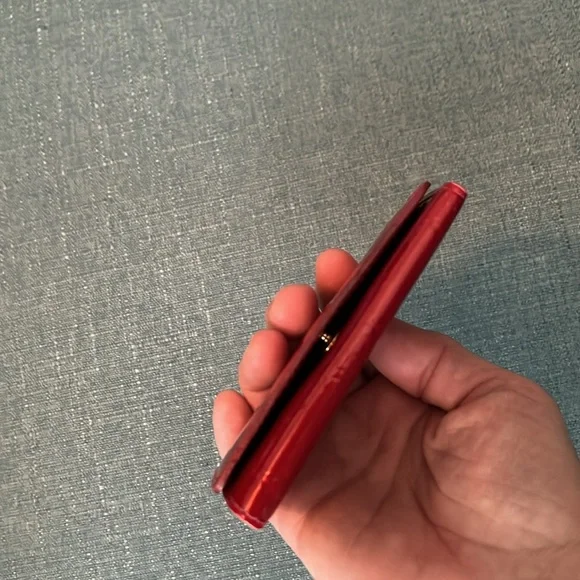 Louis Vuitton Red Vernis Key Holder, EUC - Picture 4 of 11